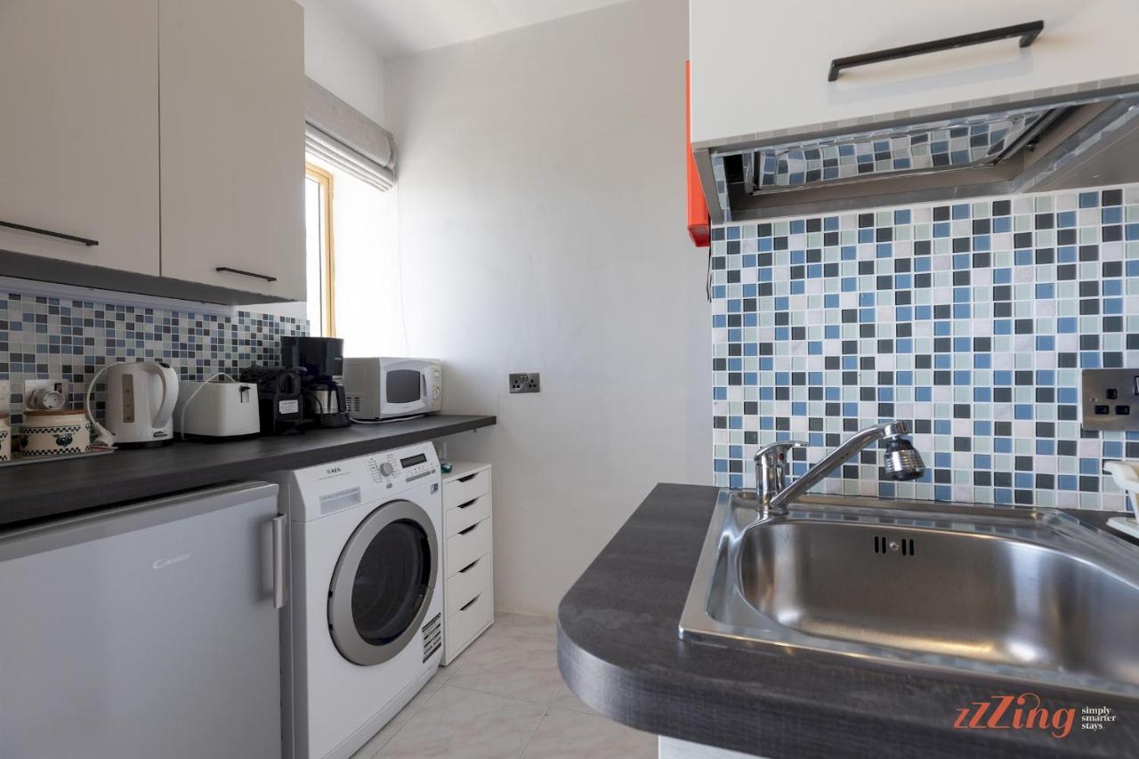 Seaview 2 Bedroom Beach Apartment Is-Sellum Екстер'єр фото